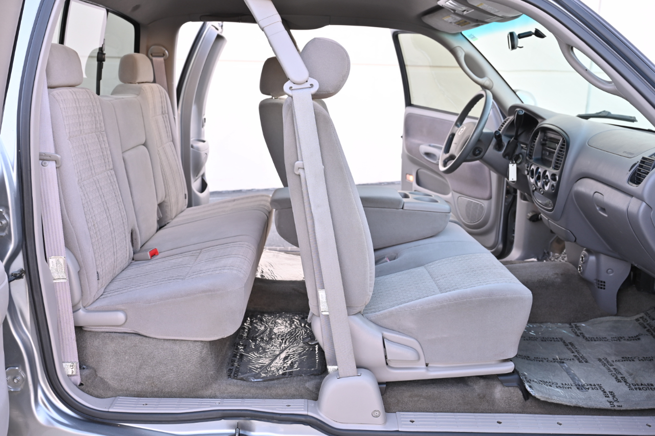 Toyota Tundra photo 19
