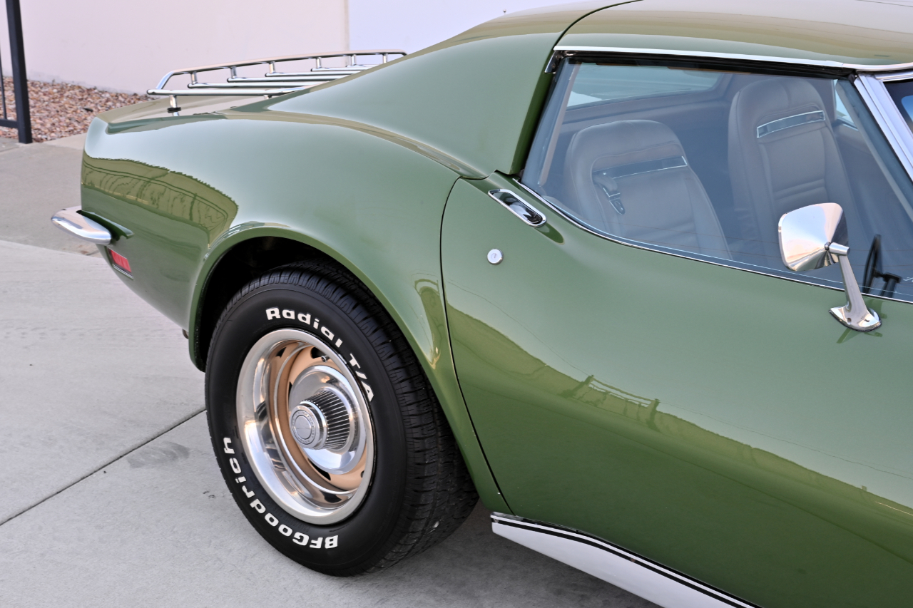 Mitsubishi Corvette photo 36