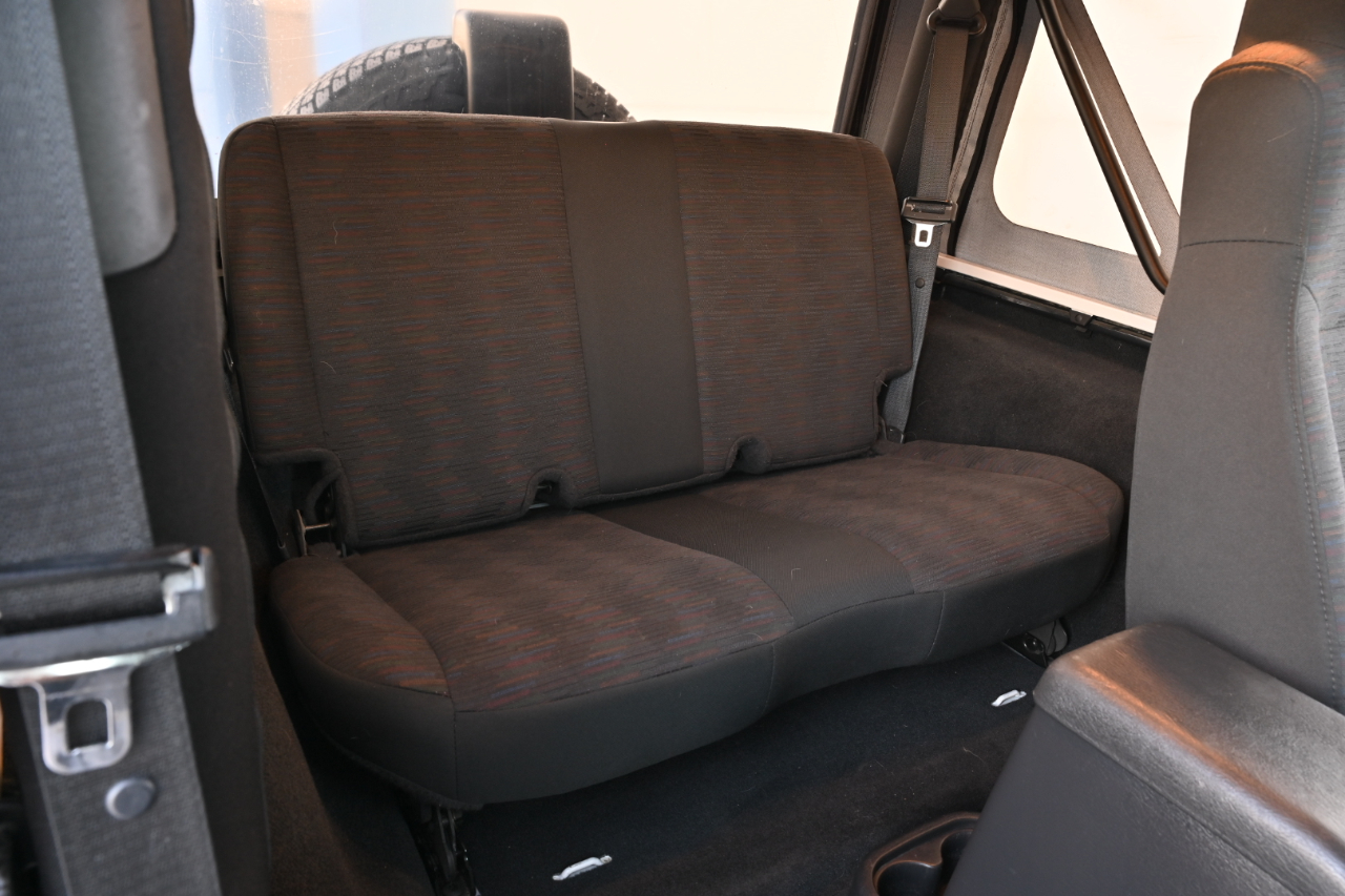 Jeep Wrangler photo 15