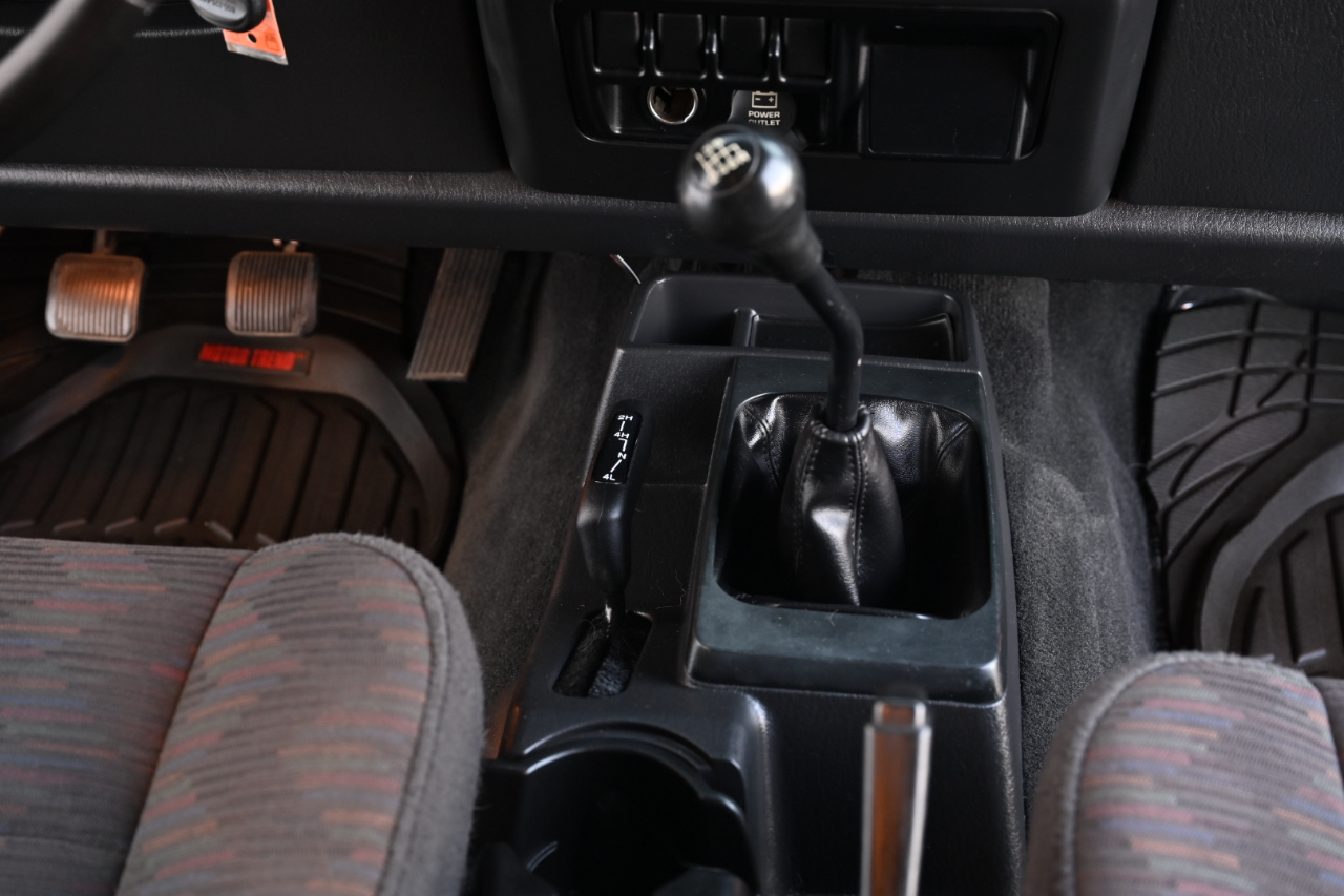 Jeep Wrangler photo 20