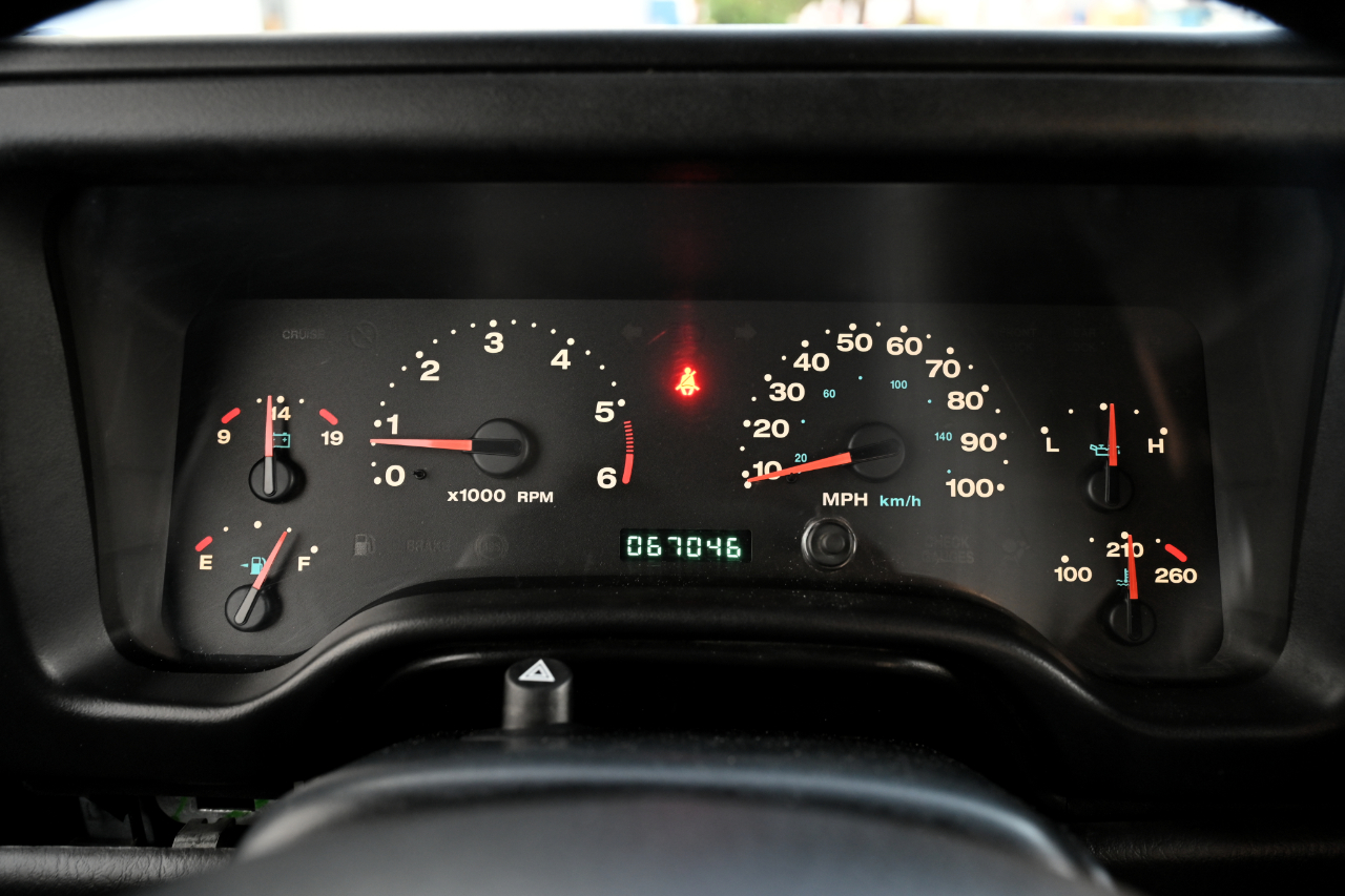 Jeep Wrangler photo 24
