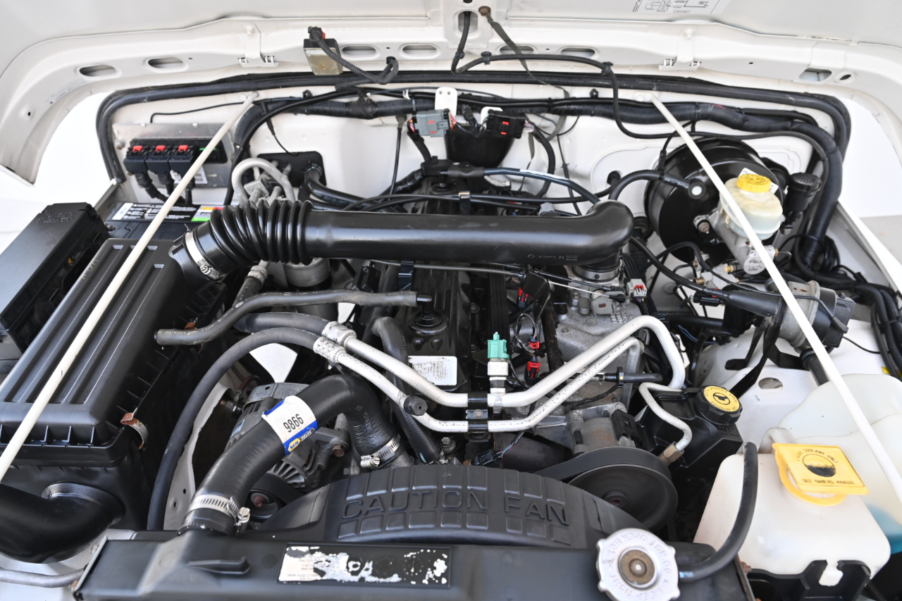 Jeep Wrangler photo 26