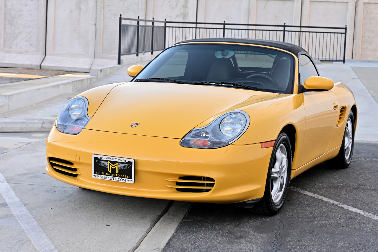 Porsche Boxster photo 3