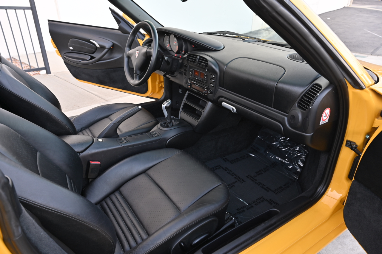 Porsche Boxster photo 18