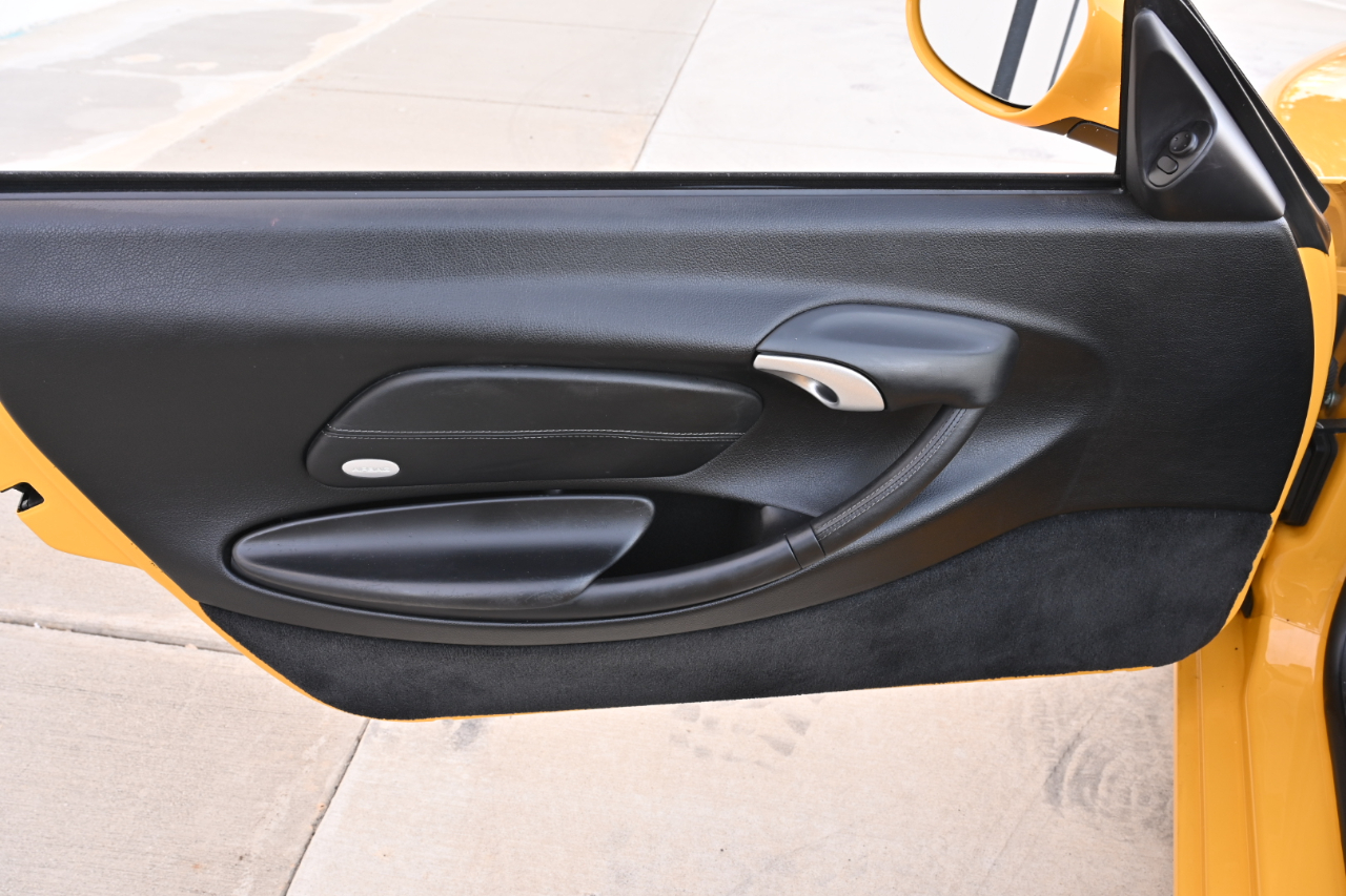 Porsche Boxster photo 38