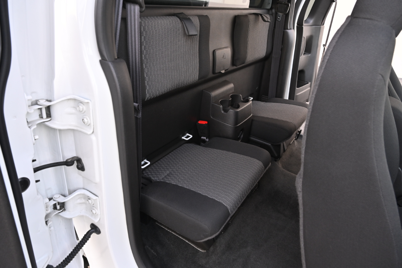 Chevrolet Colorado photo 15