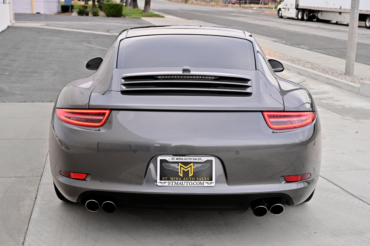 Porsche 911 photo 5