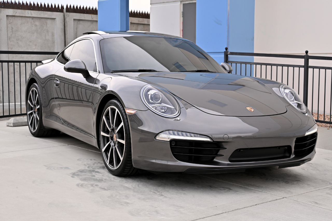 Porsche 911 photo 37