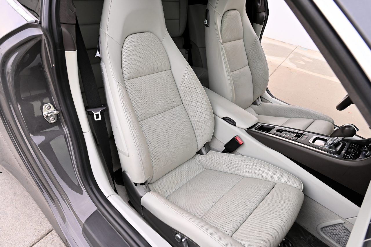 Porsche 911 photo 26