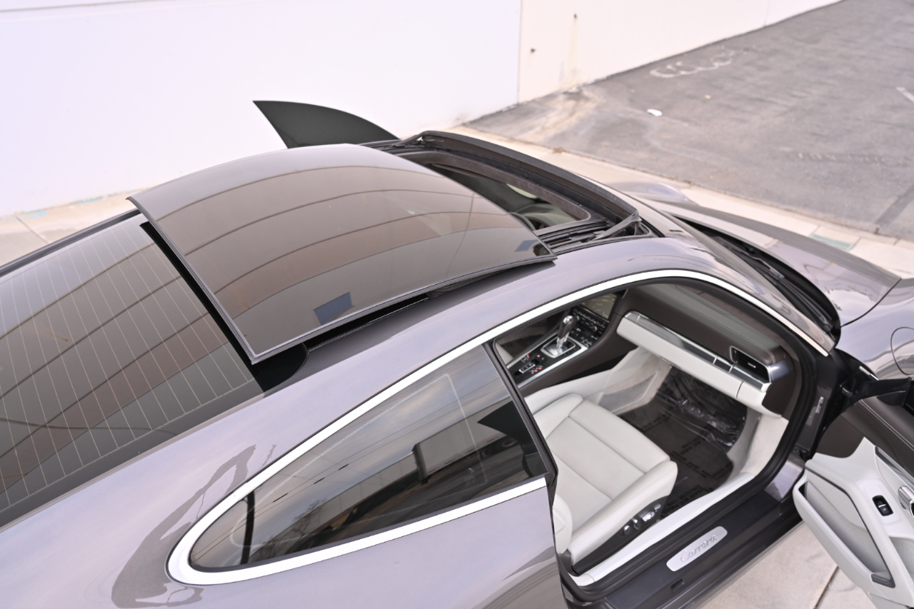 Porsche 911 photo 28
