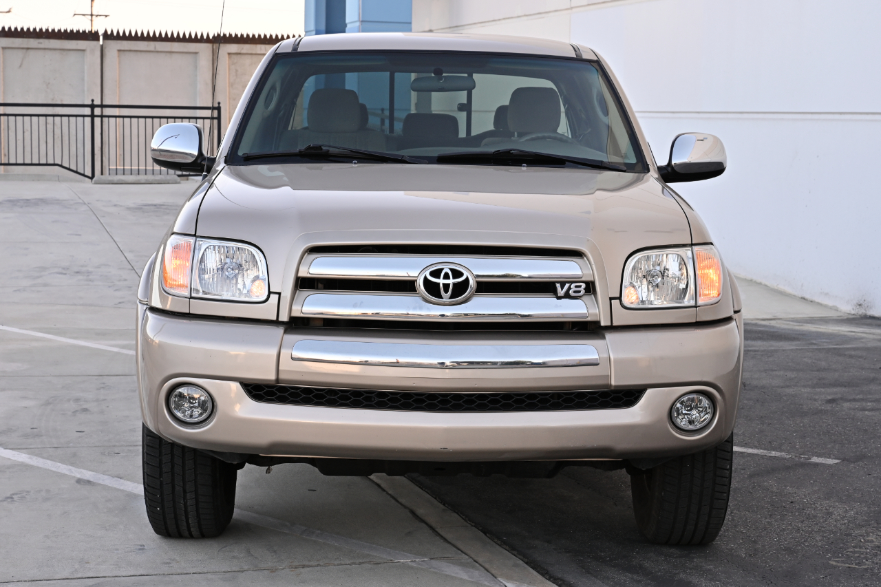 Toyota Tundra photo 10