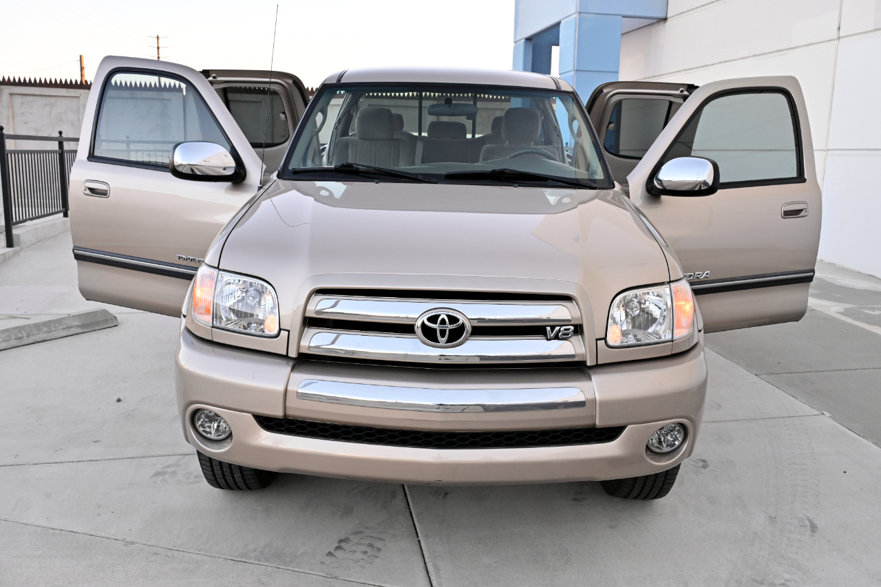 Toyota Tundra photo 25