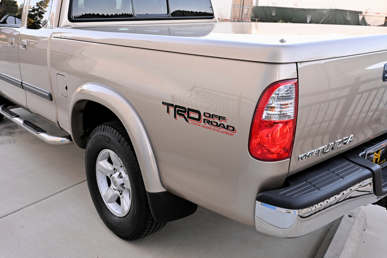 Toyota Tundra photo 32