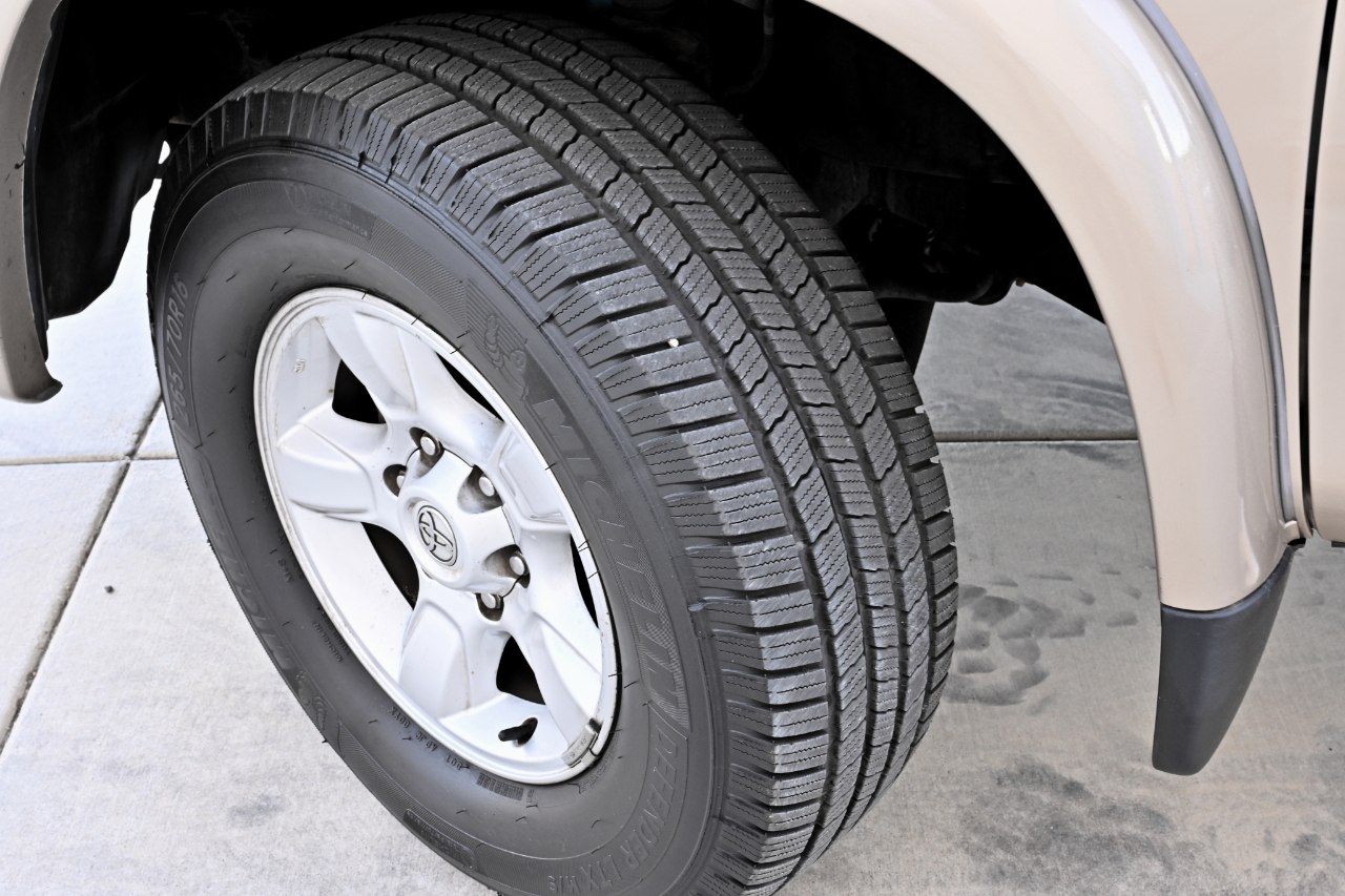 Toyota Tundra photo 33