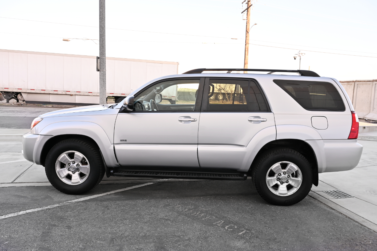 Toyota 4Runner photo 3