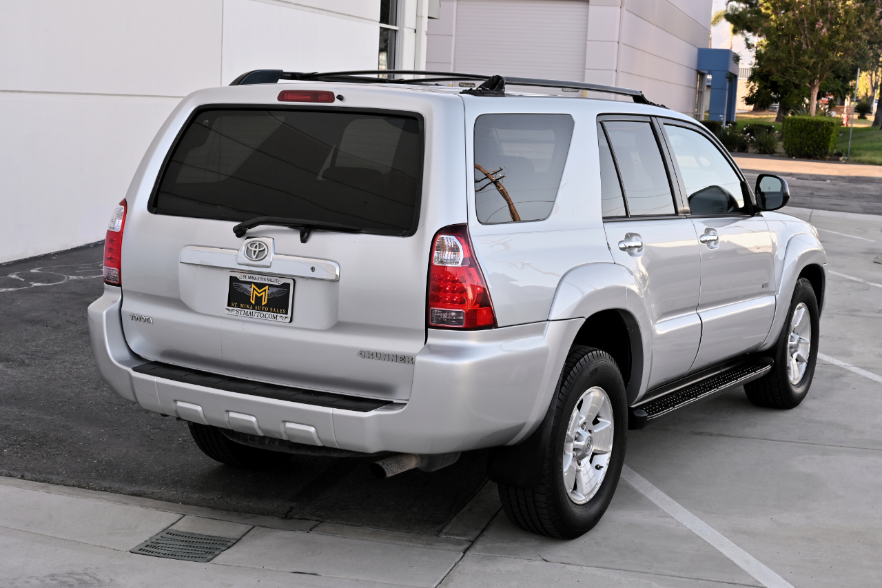 Toyota 4Runner photo 6