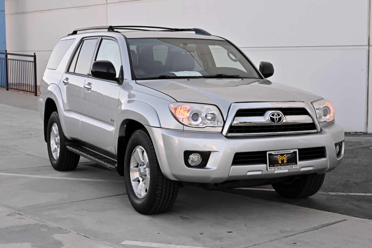 Toyota 4Runner photo 8