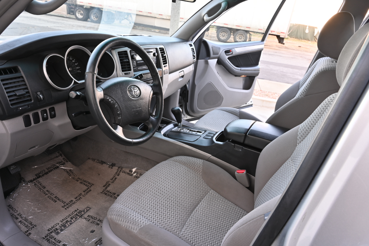 Toyota 4Runner photo 10