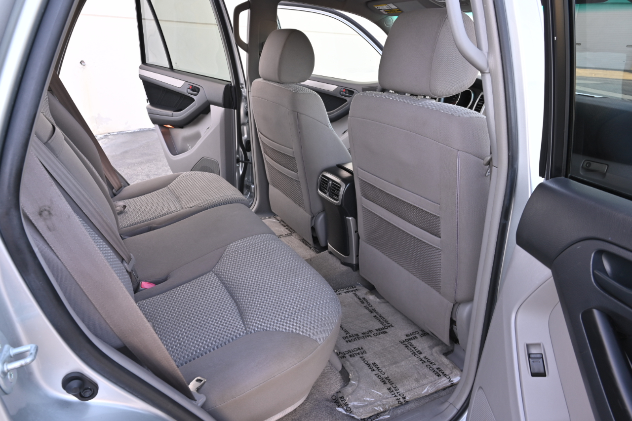 Toyota 4Runner photo 13