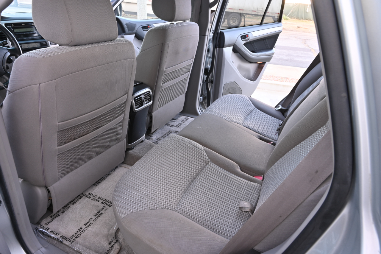 Toyota 4Runner photo 14