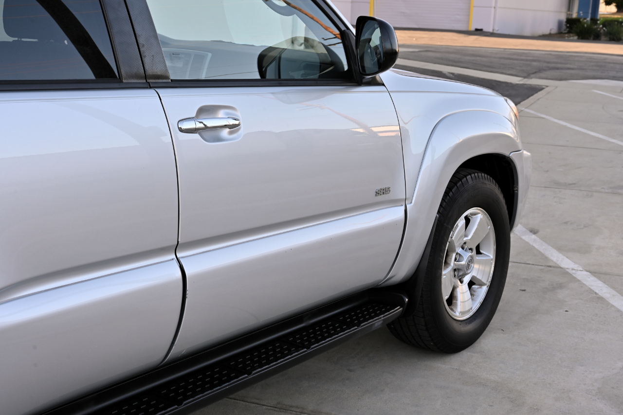 Toyota 4Runner photo 28