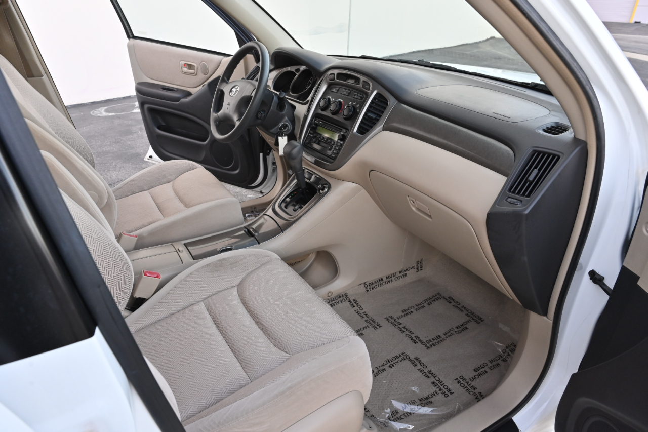 Toyota Highlander photo 12