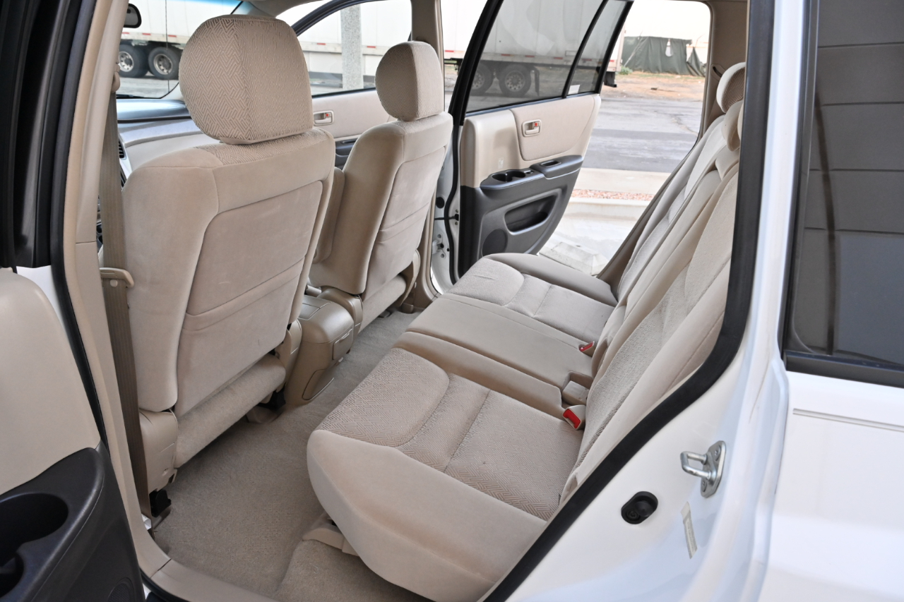 Toyota Highlander photo 14