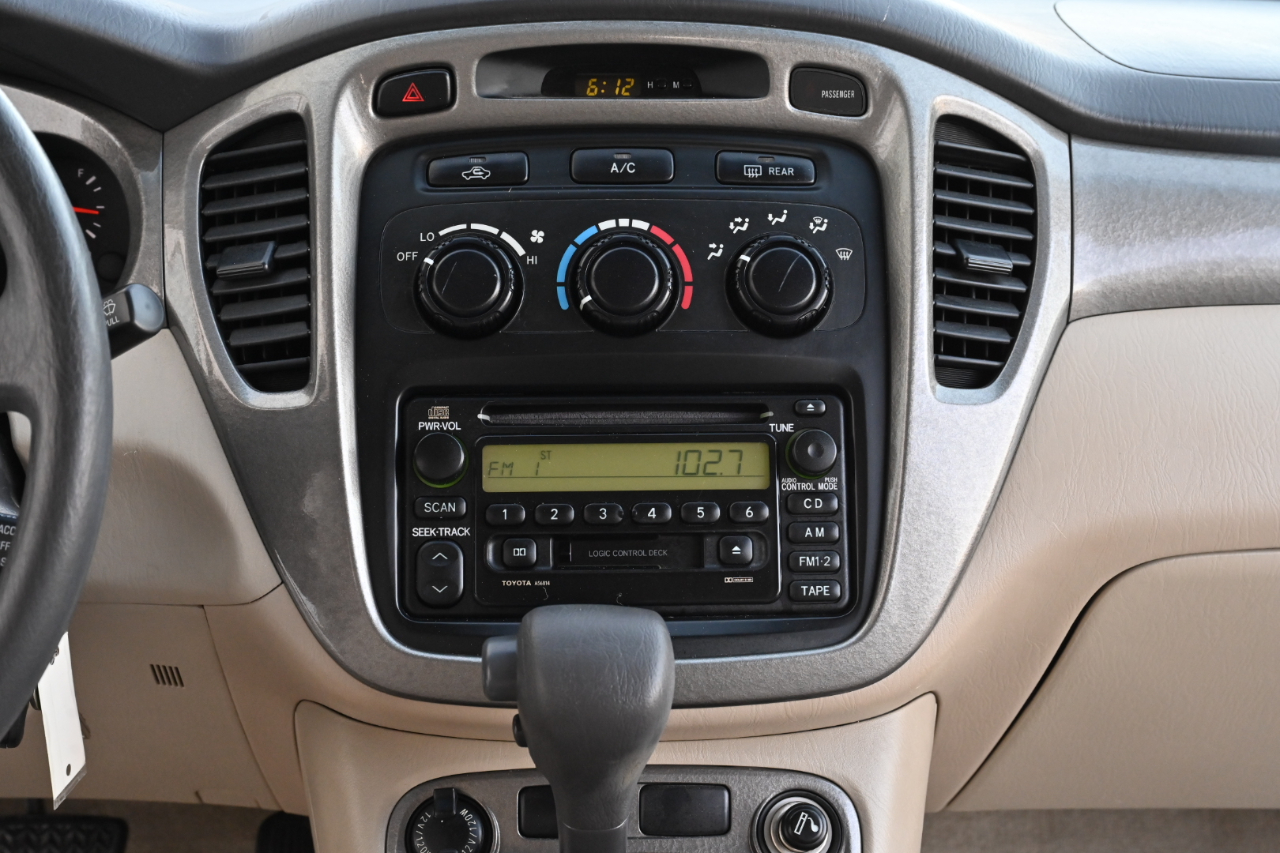 Toyota Highlander photo 18