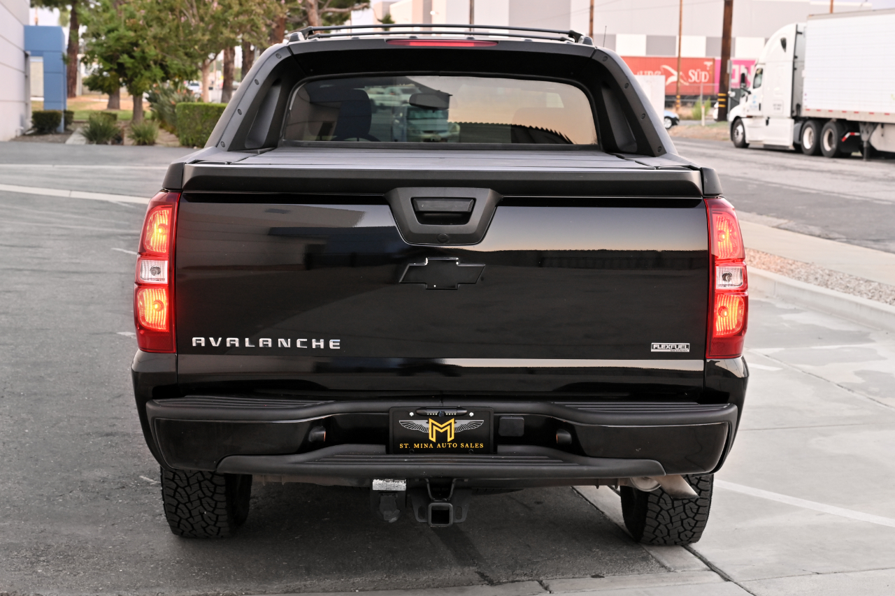 Chevrolet Avalanche photo 5