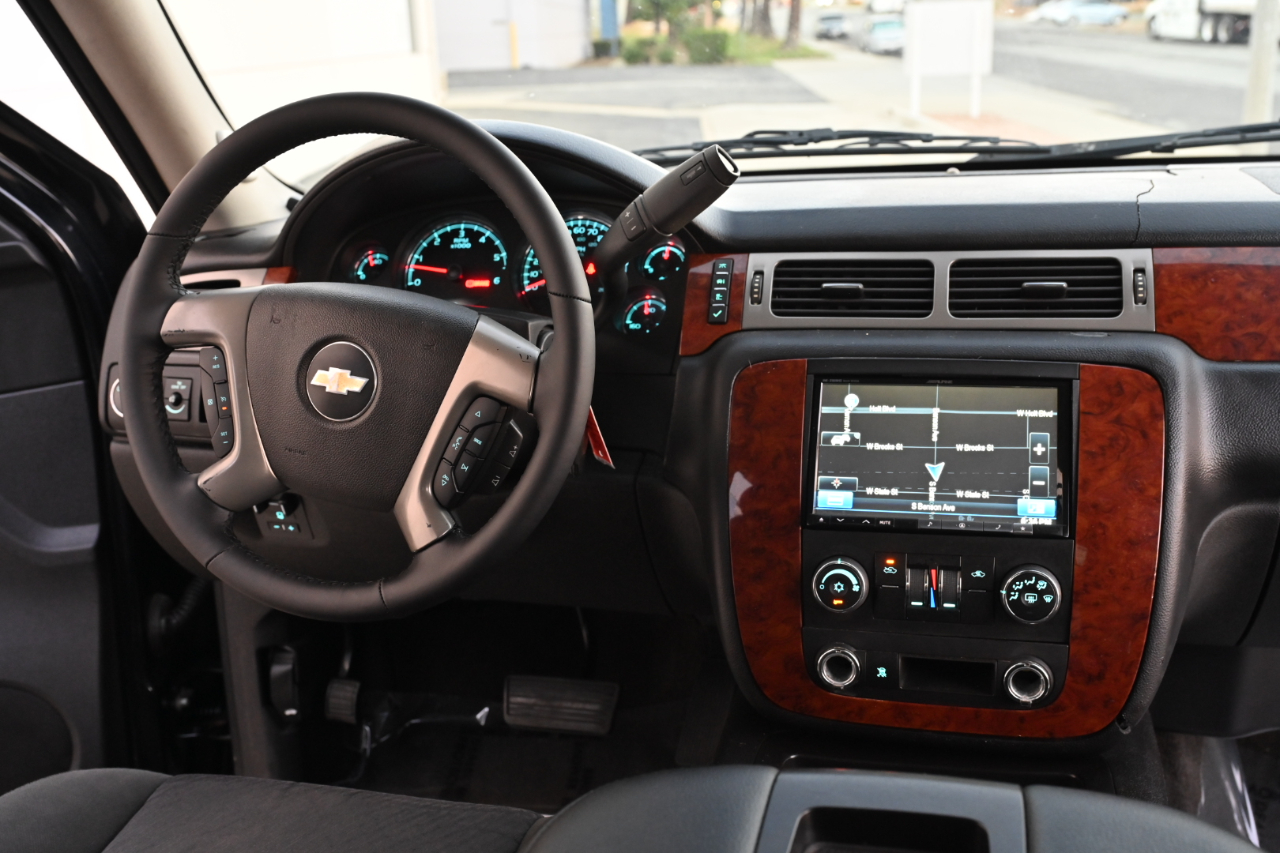 Chevrolet Avalanche photo 15