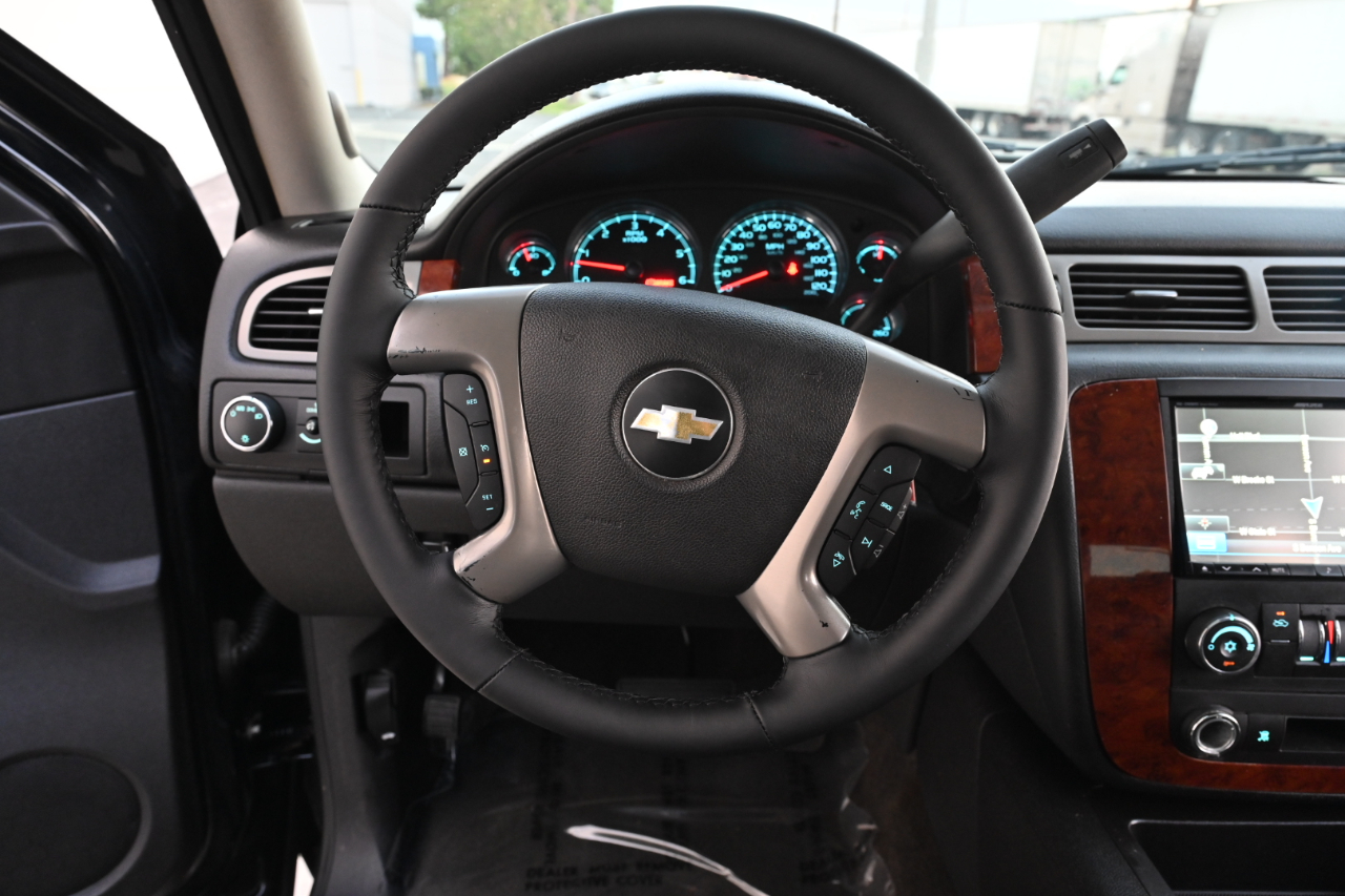 Chevrolet Avalanche photo 16