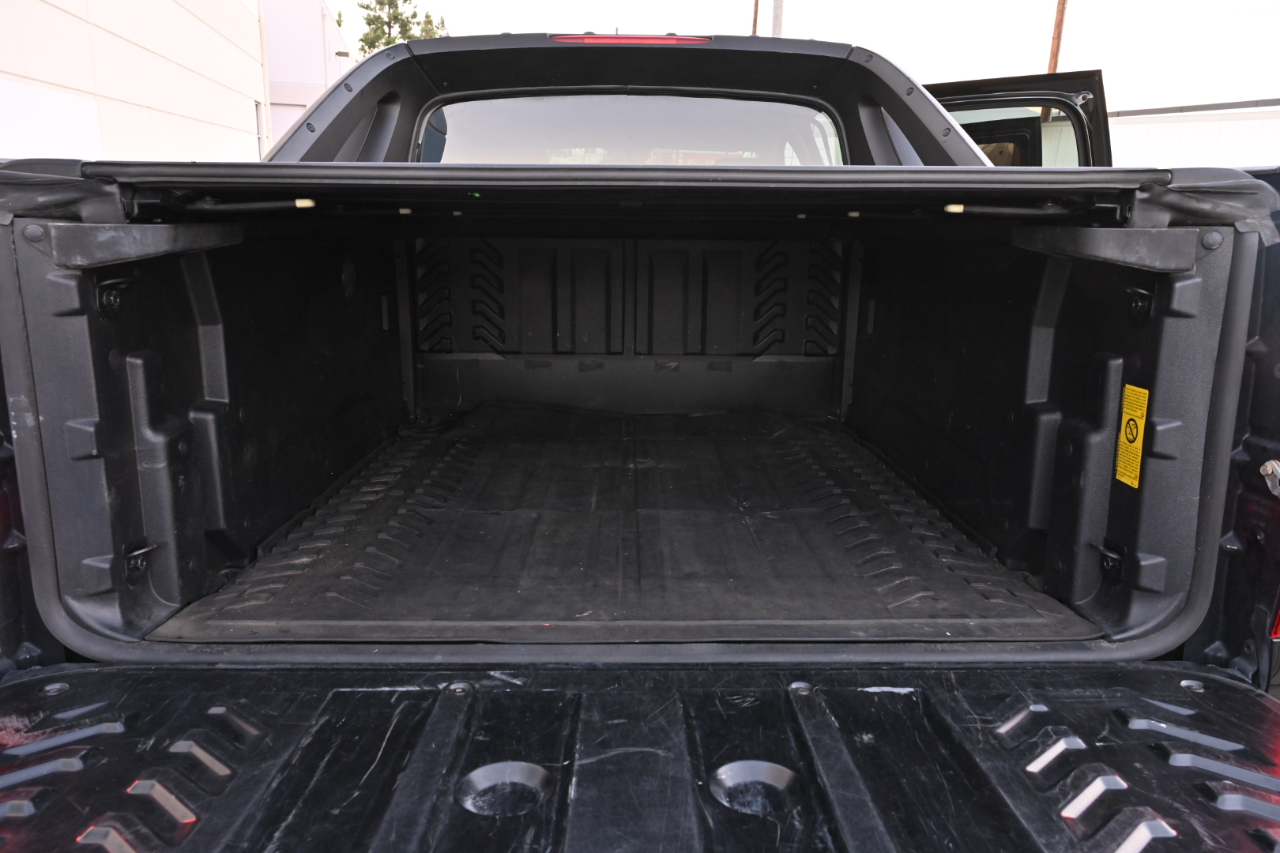 Chevrolet Avalanche photo 20