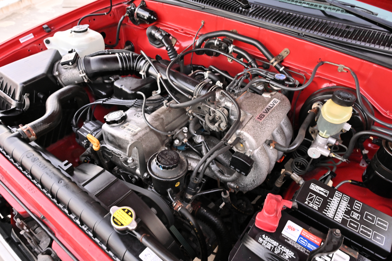 Toyota Tacoma photo 40