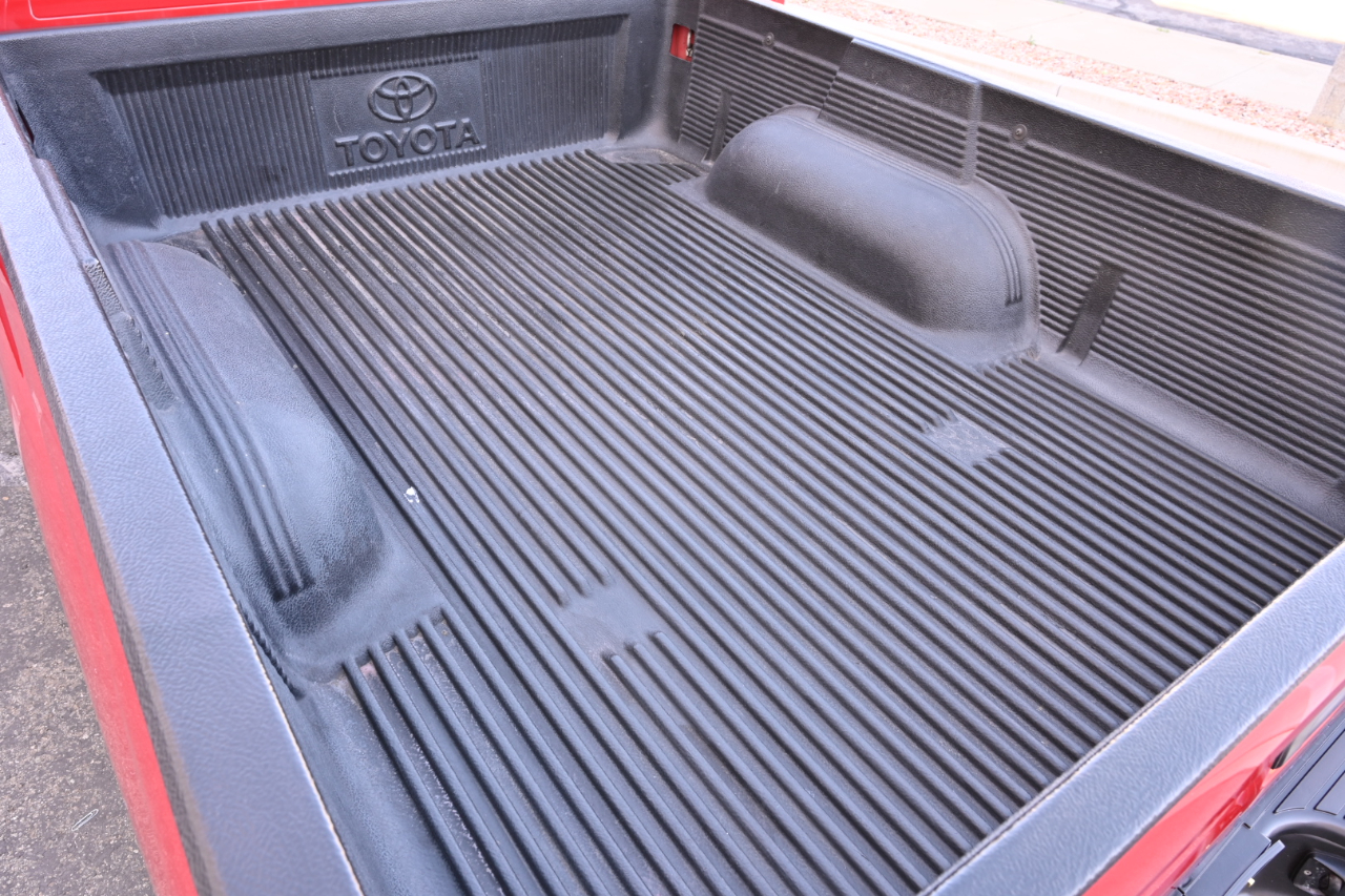 Toyota Tacoma photo 42