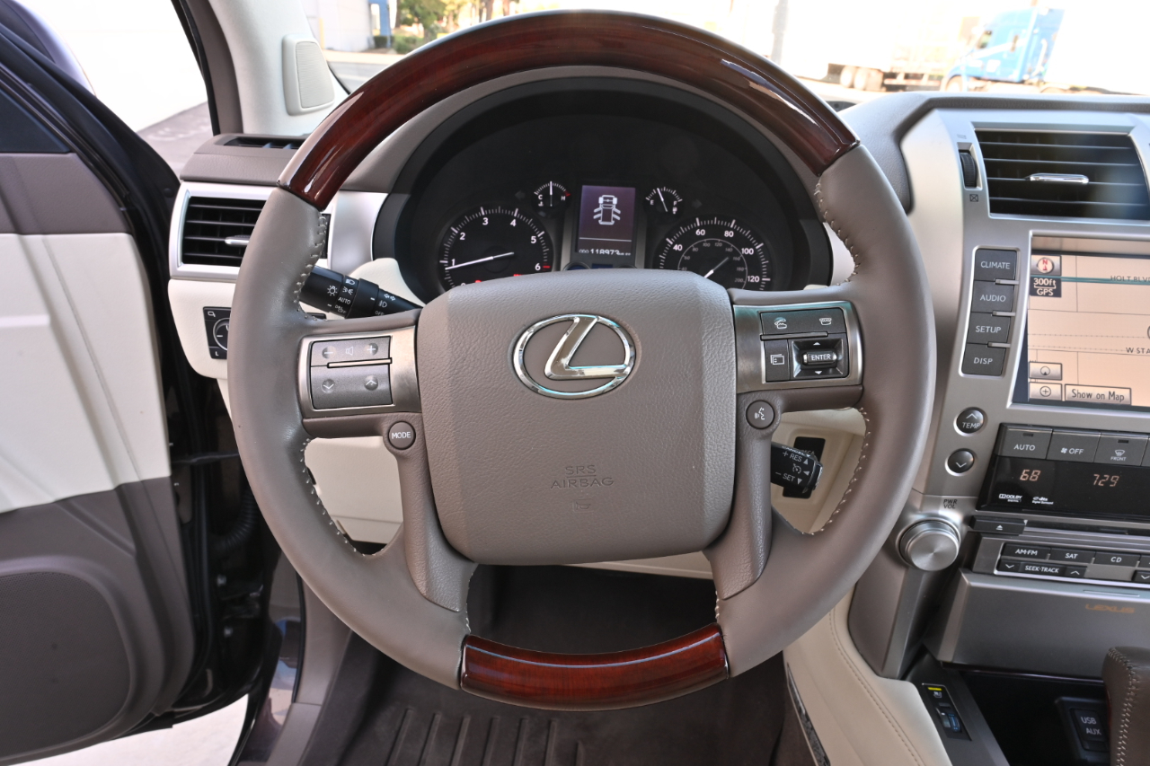 Lexus GX photo 21