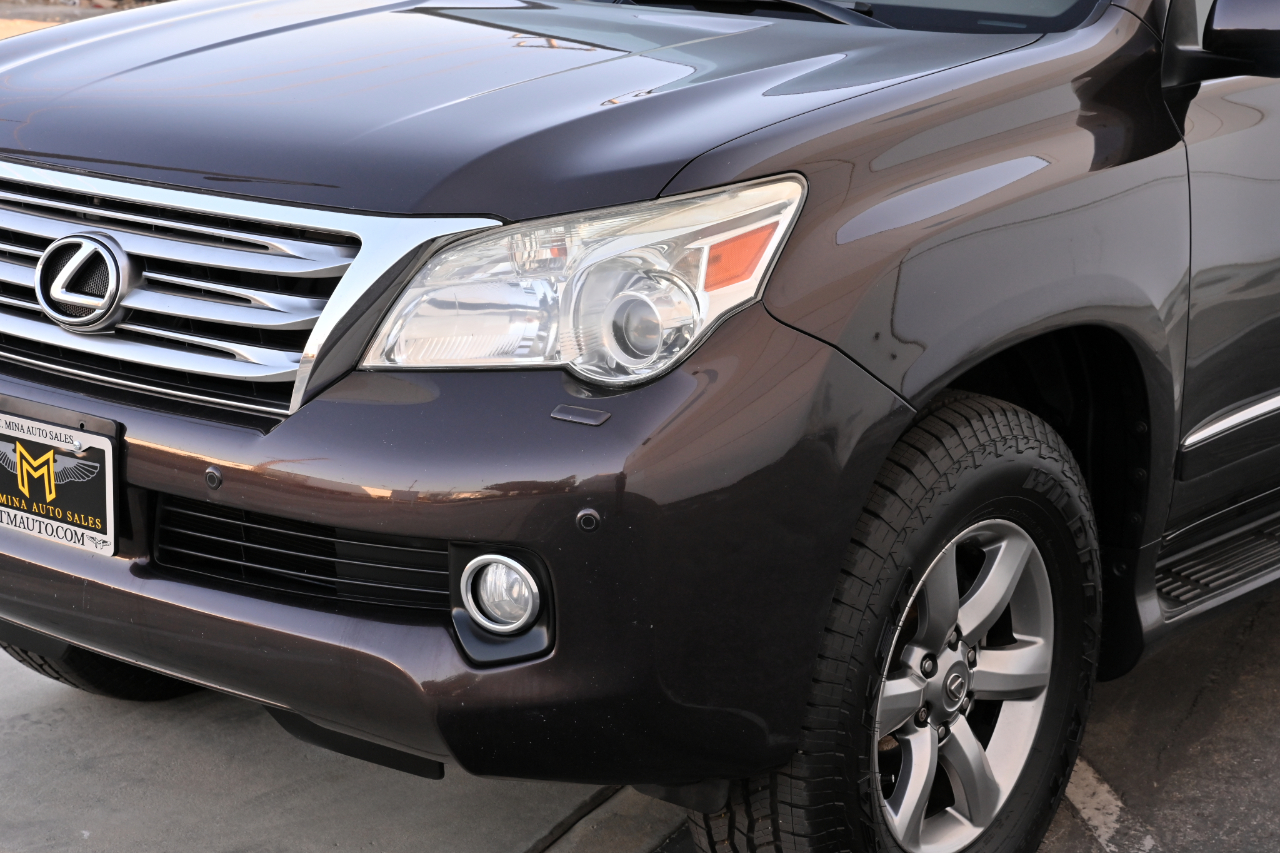 Lexus GX photo 30