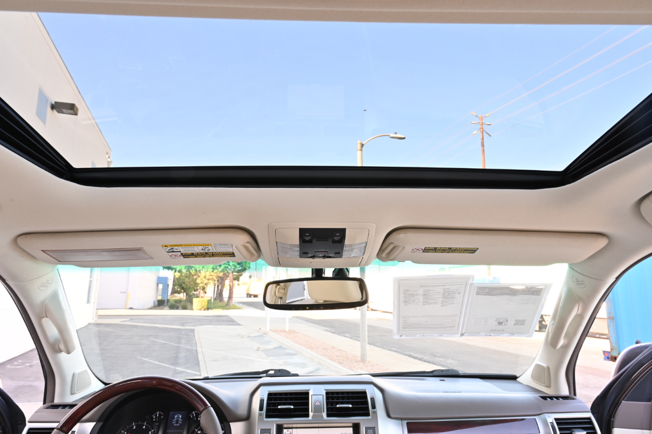 Lexus GX photo 33