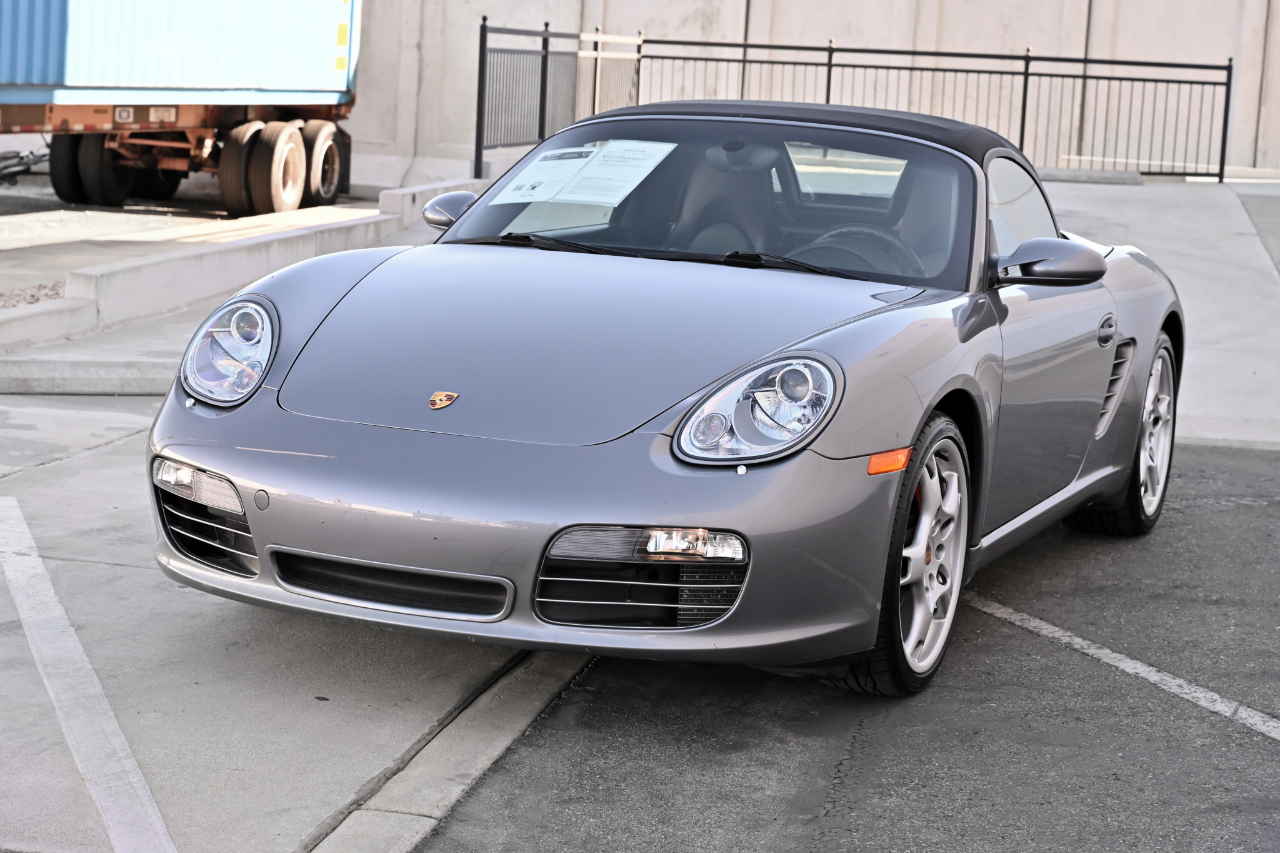 Porsche Boxster photo 3