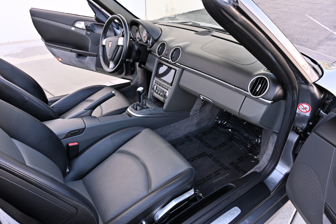 Porsche Boxster photo 15