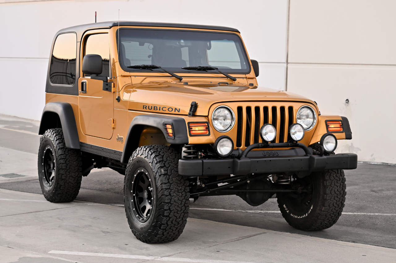 Jeep Wrangler photo 9