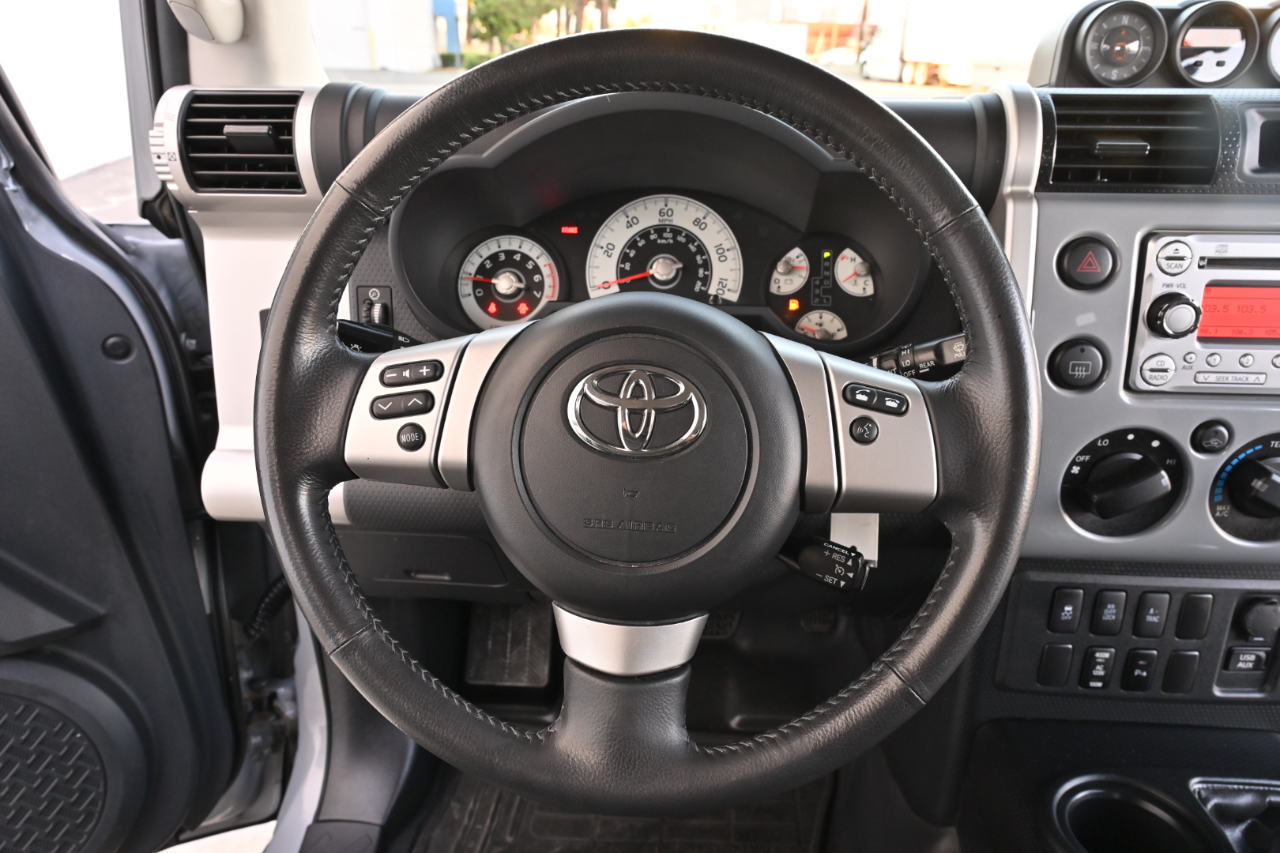 Toyota FJ Cruiser photo 22