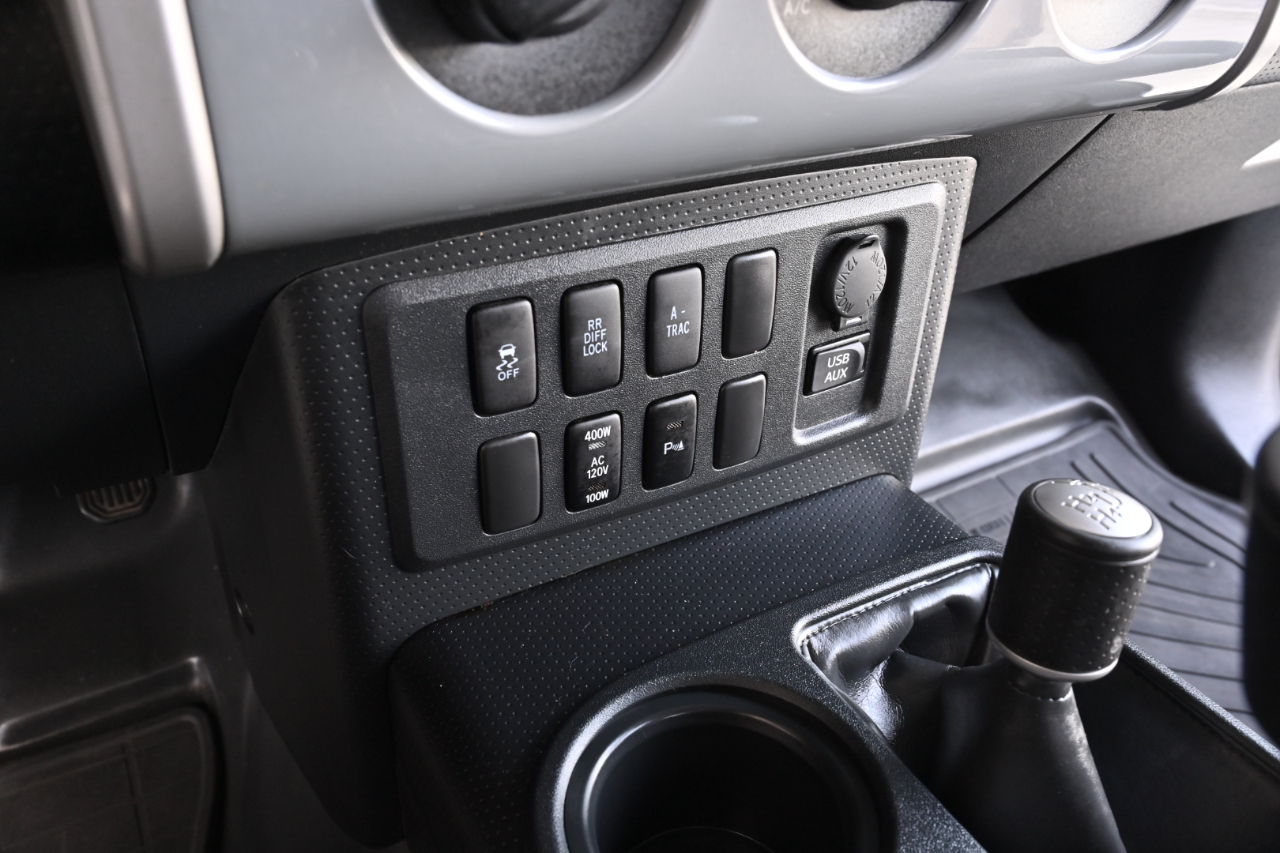 Toyota FJ Cruiser photo 31