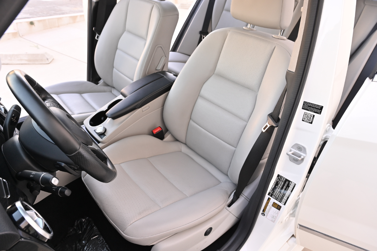 Mercedes-Benz GLK-Class photo 13