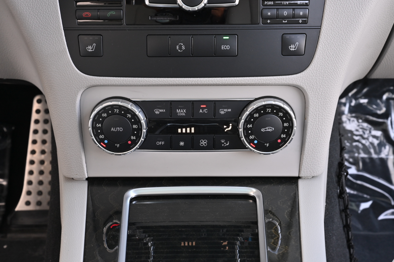 Mercedes-Benz GLK-Class photo 26