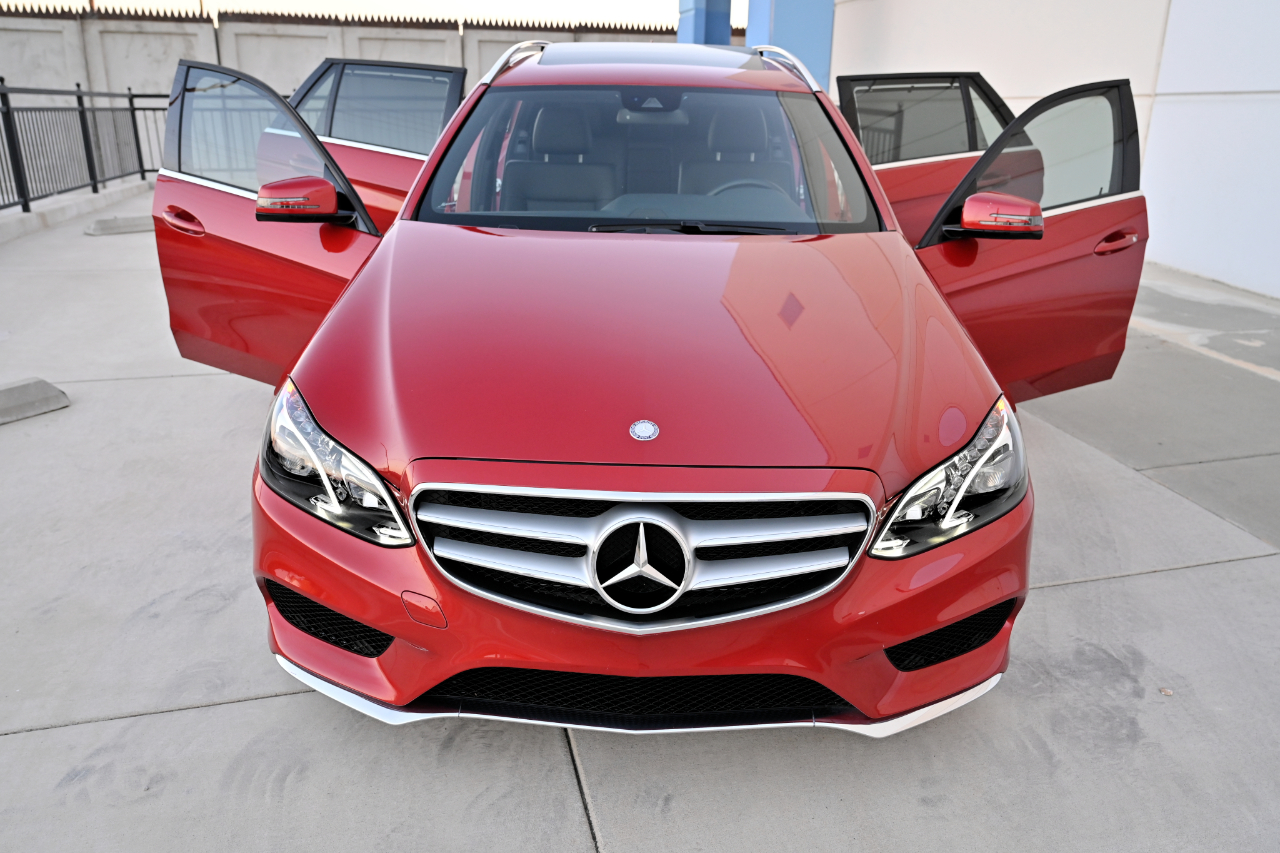 Mercedes-Benz E-Class photo 48