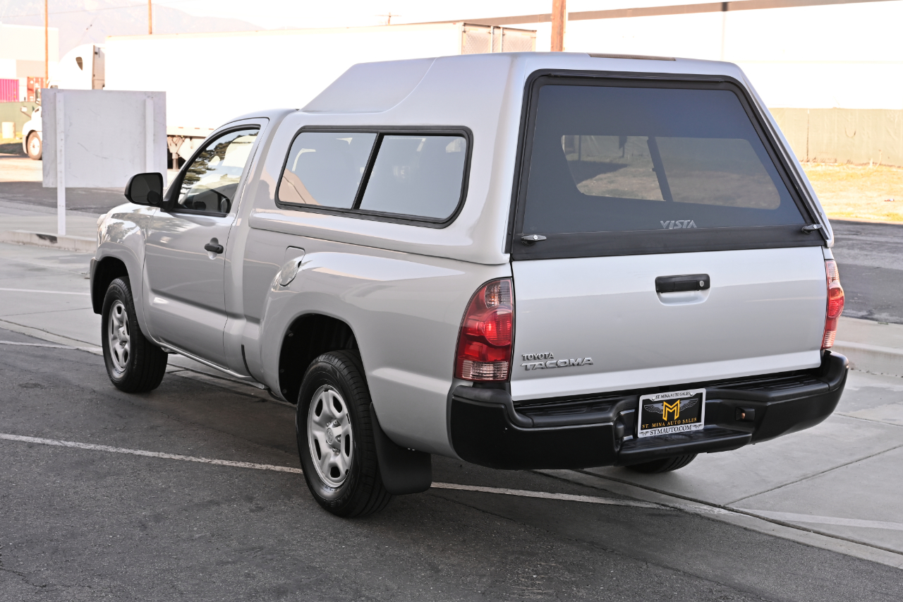 Toyota Tacoma photo 4