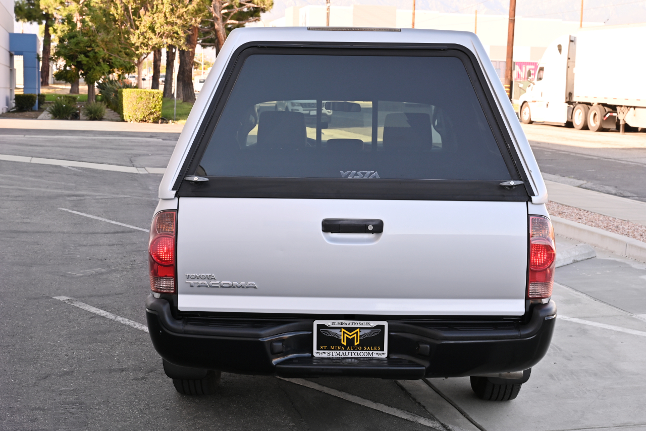 Toyota Tacoma photo 5