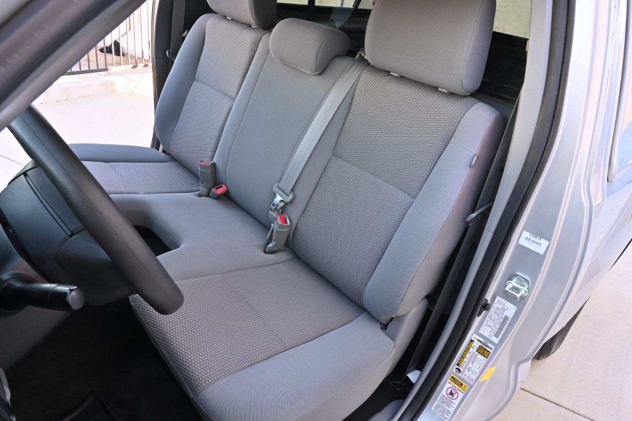 Toyota Tacoma photo 13