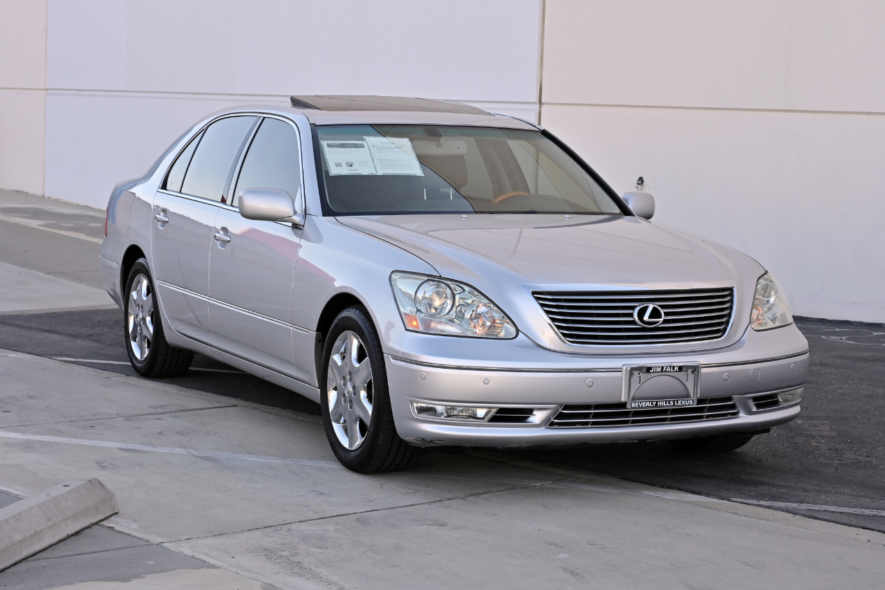Lexus LS photo 8