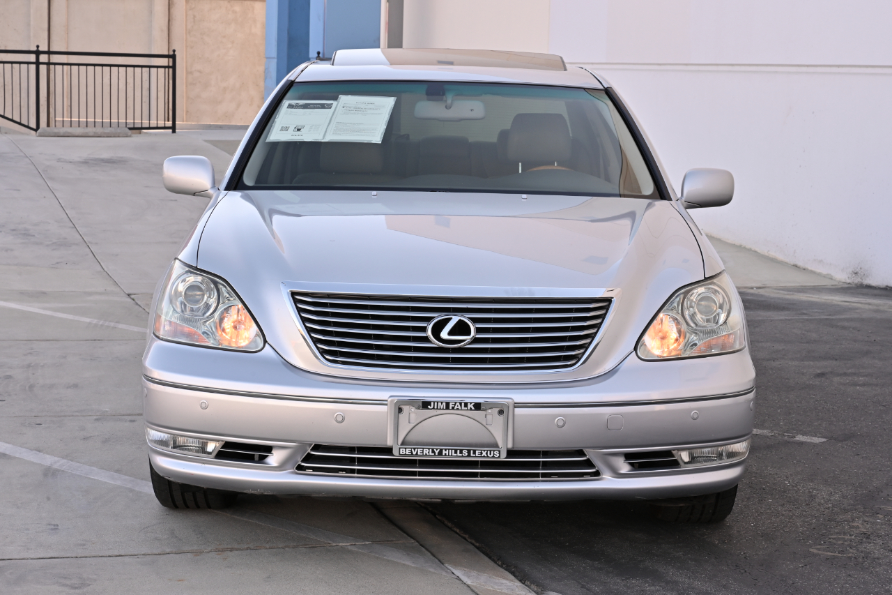 Lexus LS photo 9